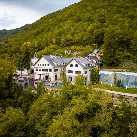 Angelats Hotel - A Signature Boutique Hotel & Restaurant Ribes De Freser Eksteriør billede