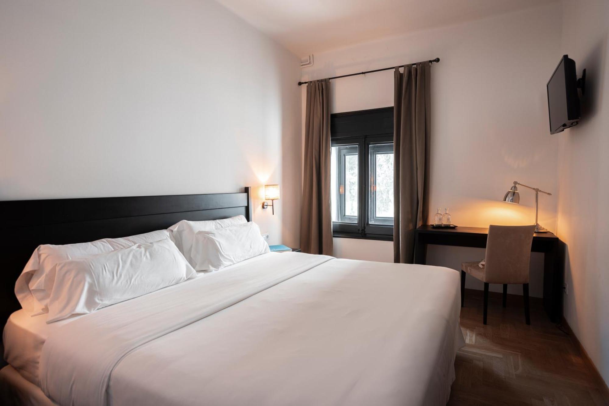 Angelats Hotel - A Signature Boutique Hotel & Restaurant Ribes De Freser Eksteriør billede