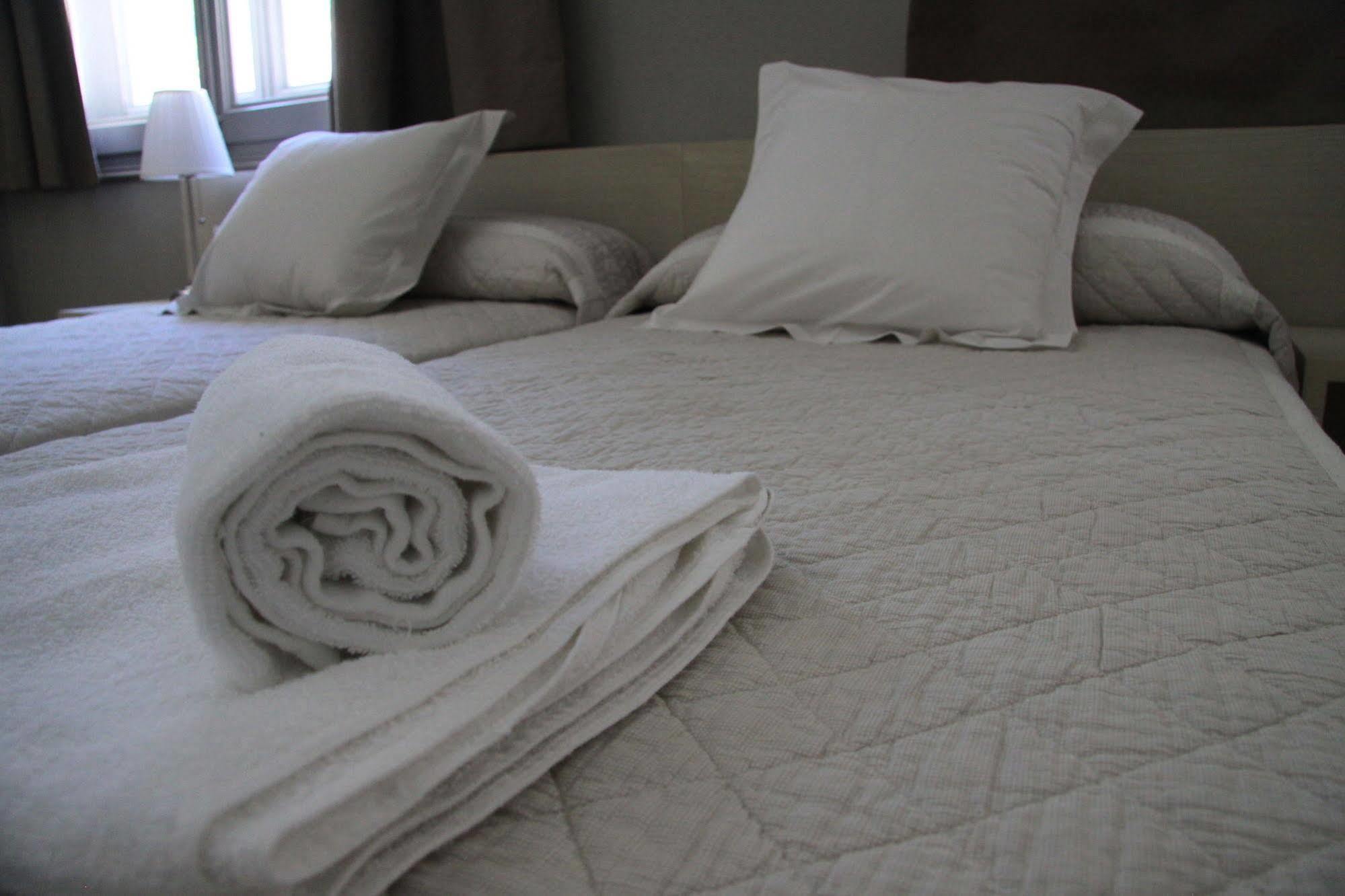 Angelats Hotel - A Signature Boutique Hotel & Restaurant Ribes De Freser Eksteriør billede